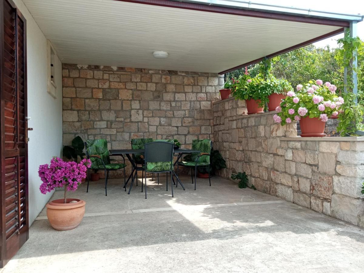 Apartment Viola Супетар Екстериор снимка